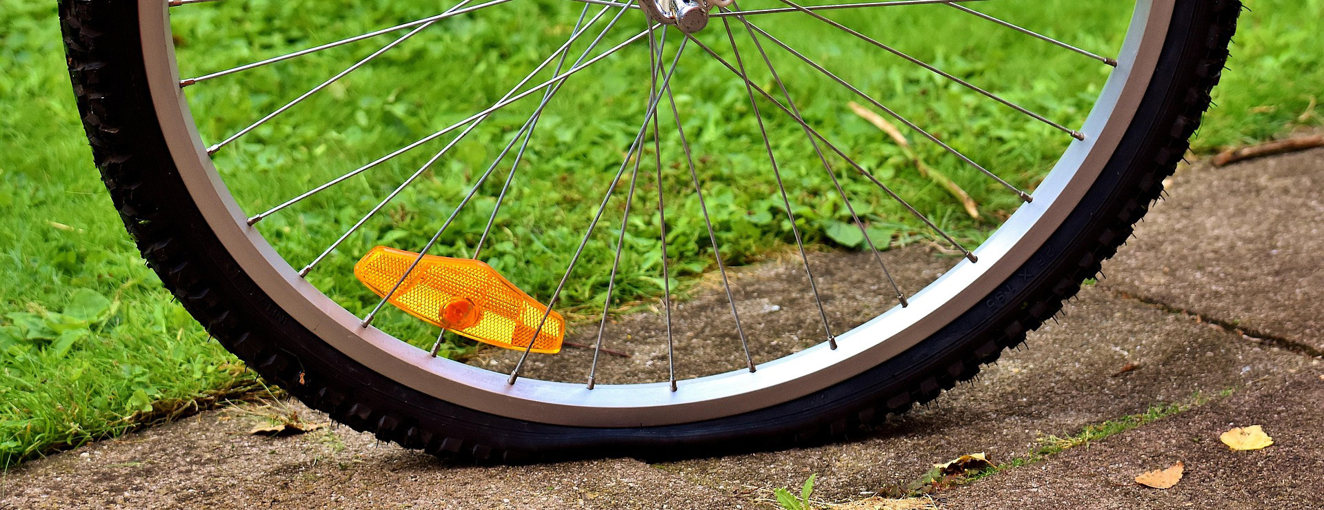 Fahrradladen 4 Fahrradladen -Fahrradladen bicycle tires 2293967 1920